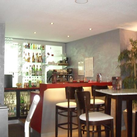 Hotel Evan Lempdes sur Allagnon Bagian luar foto
