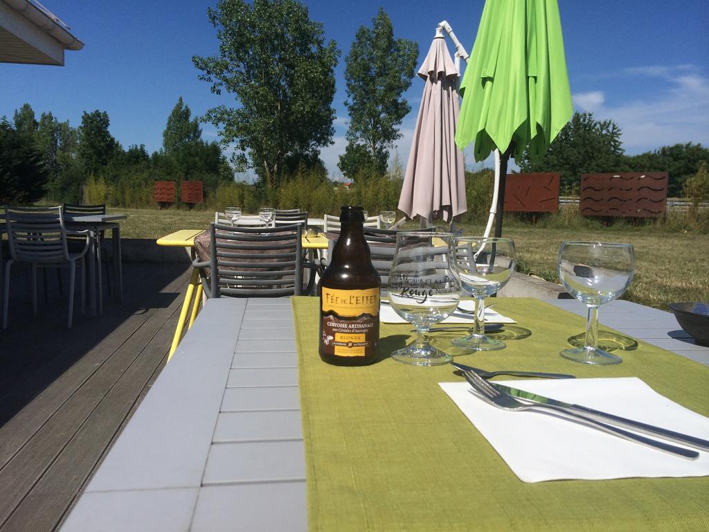 Hotel Evan Lempdes sur Allagnon Bagian luar foto